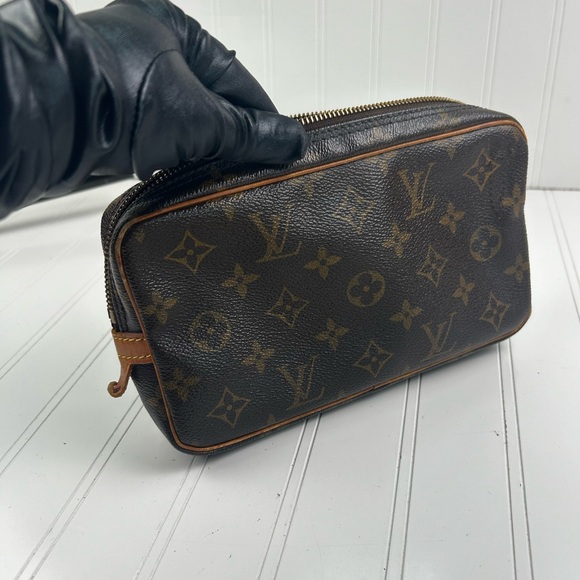 Louis Vuitton Marly Bandouliere 
Monogram Crossbody Shoulder Bag - Picture 6 of 14